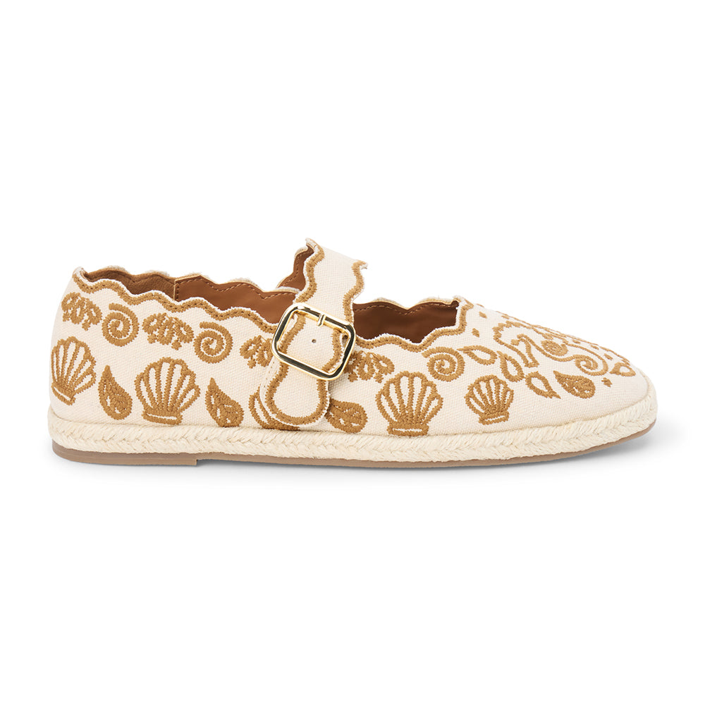 Tan Ariana flat Matisse Footwear US