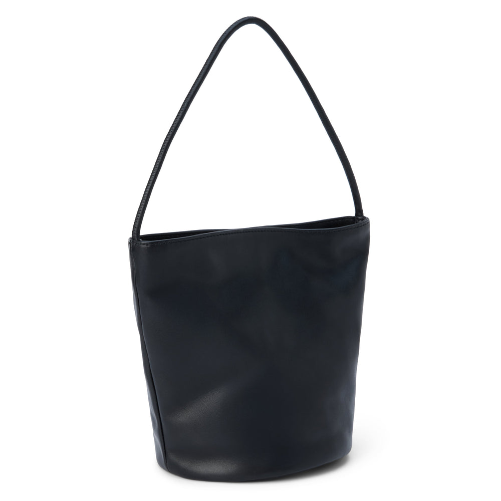 Black Vancouver bucket bag Matisse Footwear For Sale