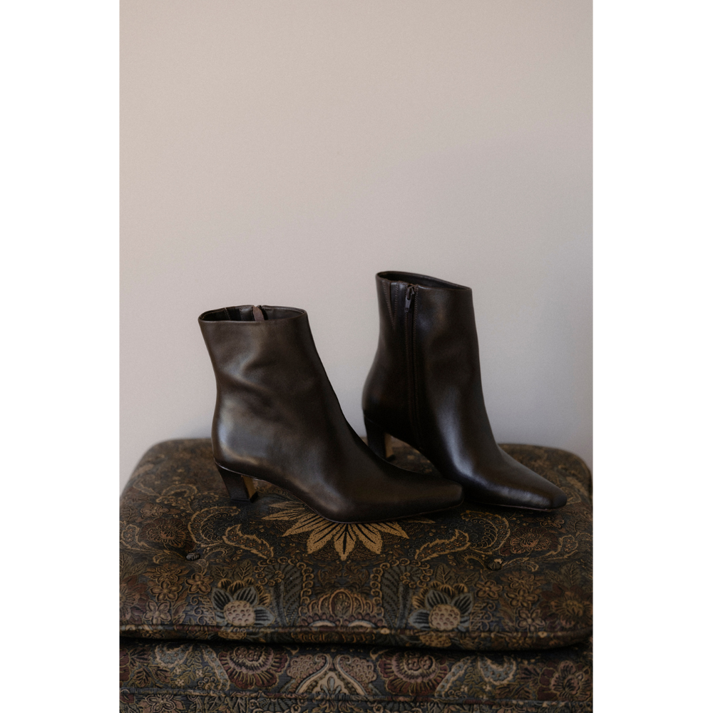 Chocolate Jane heeled boot Matisse Footwear Outlet