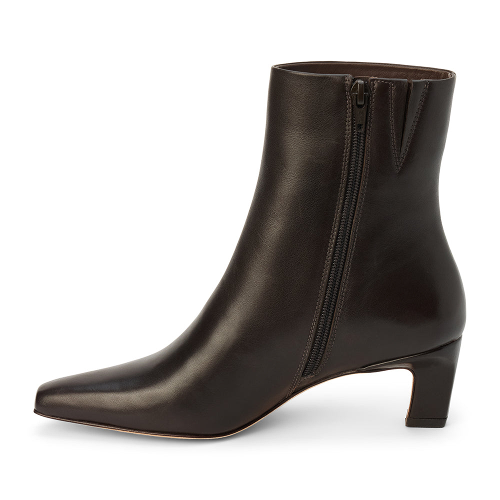 Chocolate Jane heeled boot Matisse Footwear Outlet