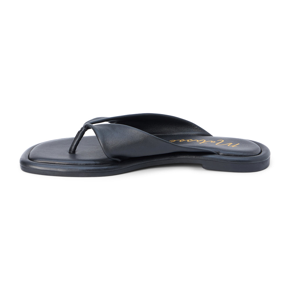 Black Mirage flip flop sandal Matisse Footwear Outlet