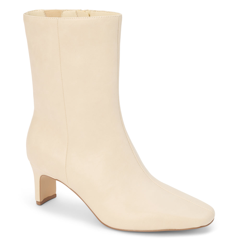 Bone Adler ankle boot Matisse Footwear Online