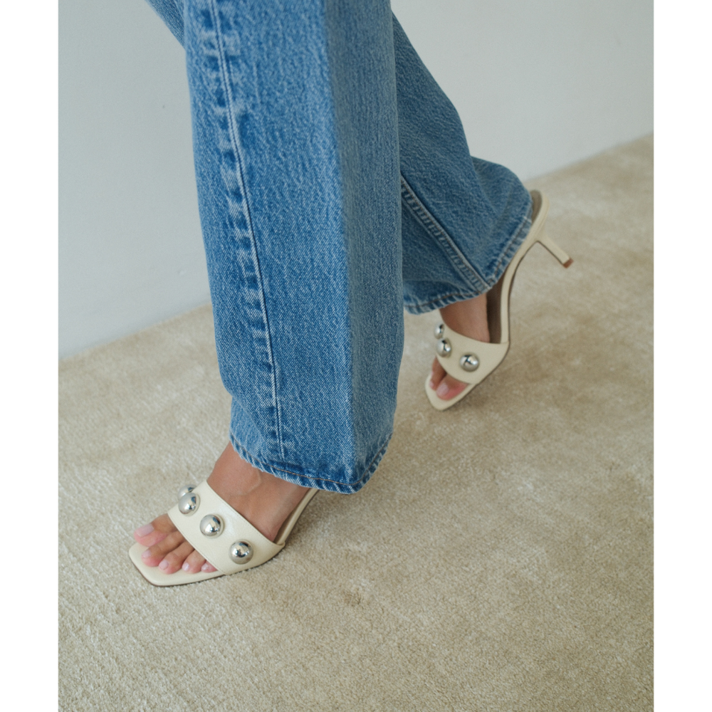 Cream Theo heeled sandal Matisse Footwear Outlet