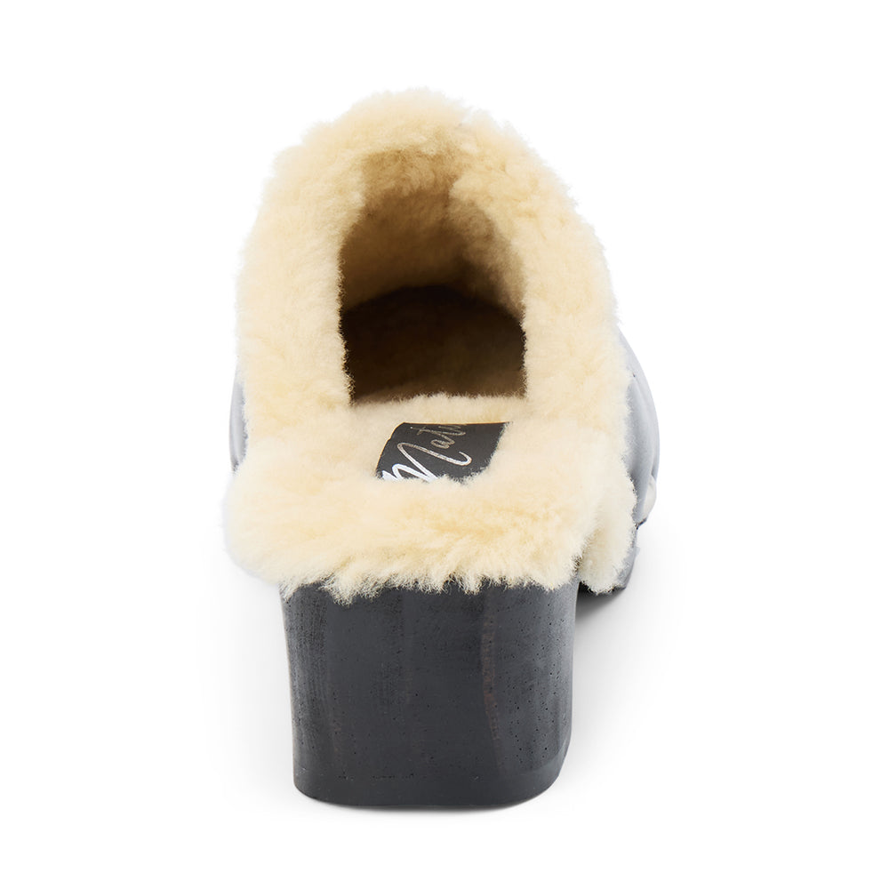 Black Mayfair clog Matisse Footwear Online