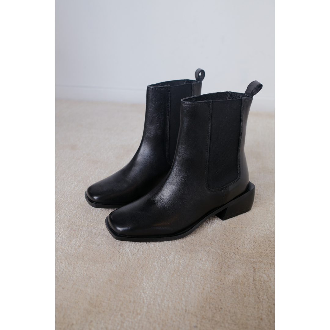 Black Effie ankle boot Matisse Footwear Online Shop