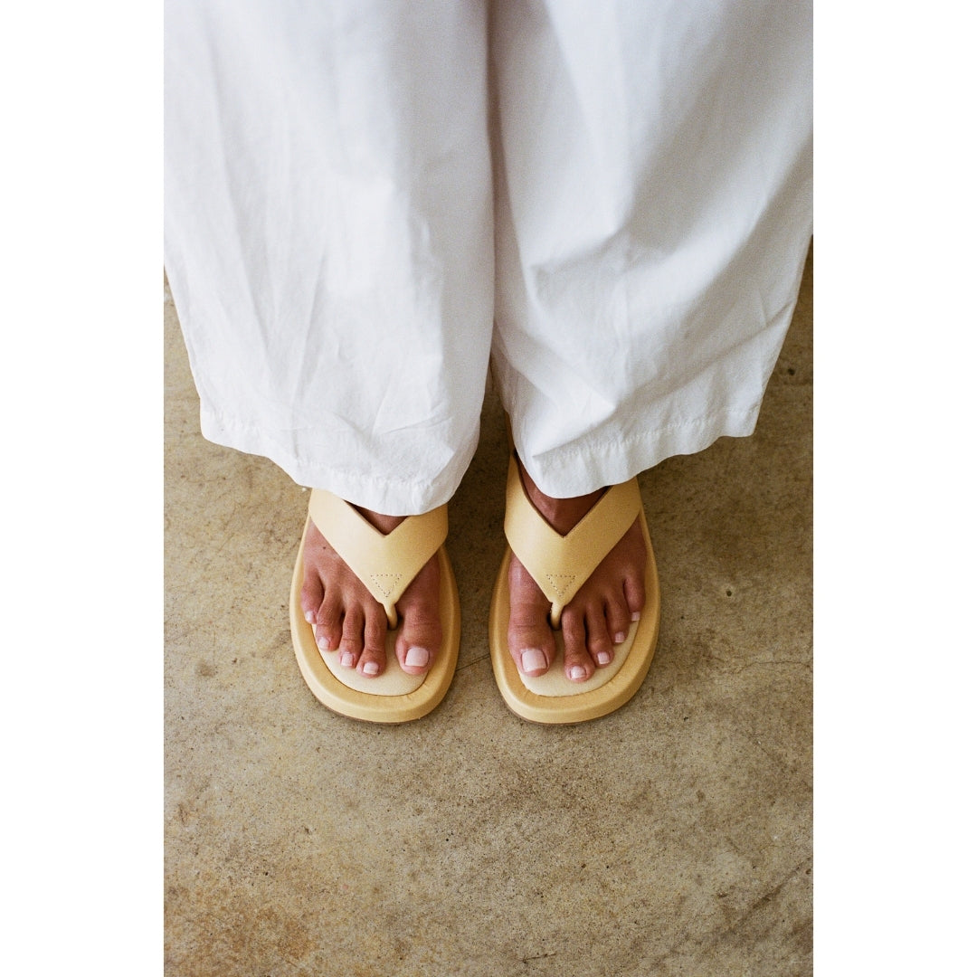 Butter Mallorca flip flop sandal Matisse Footwear Sale