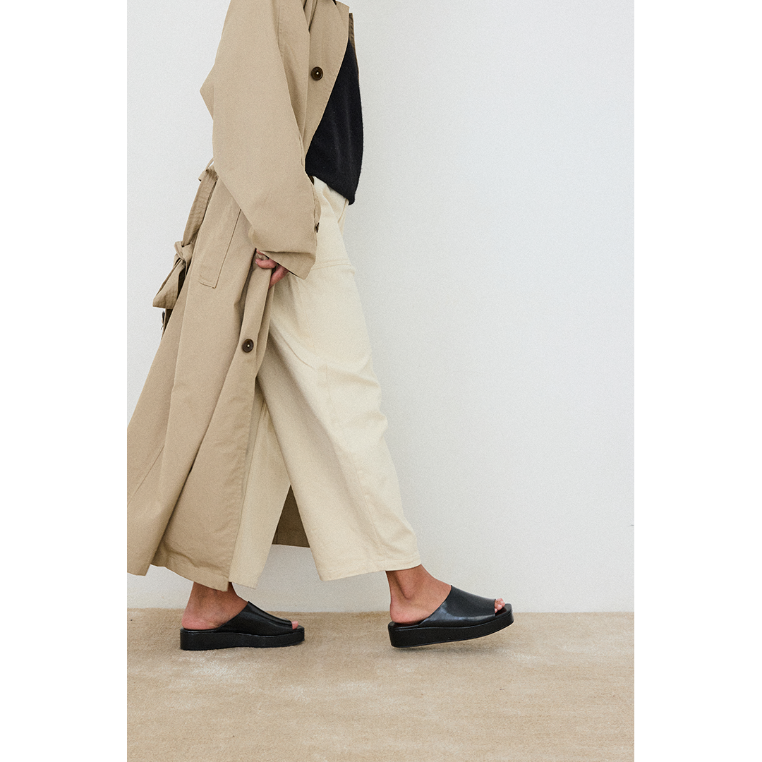 Black Lido slide sandal Matisse Footwear US
