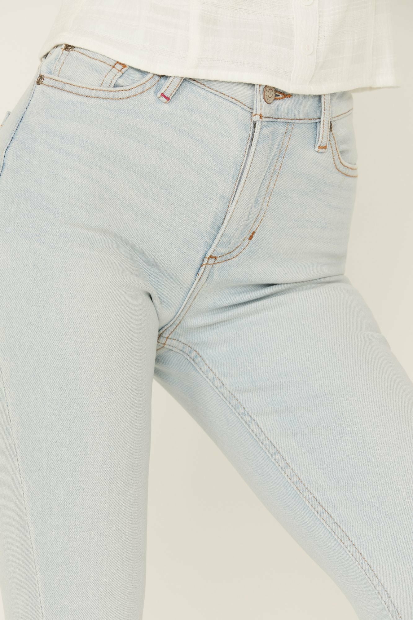 Idyllwind High Risin' Sunglow Wash Distressed Knee Flare Jeans