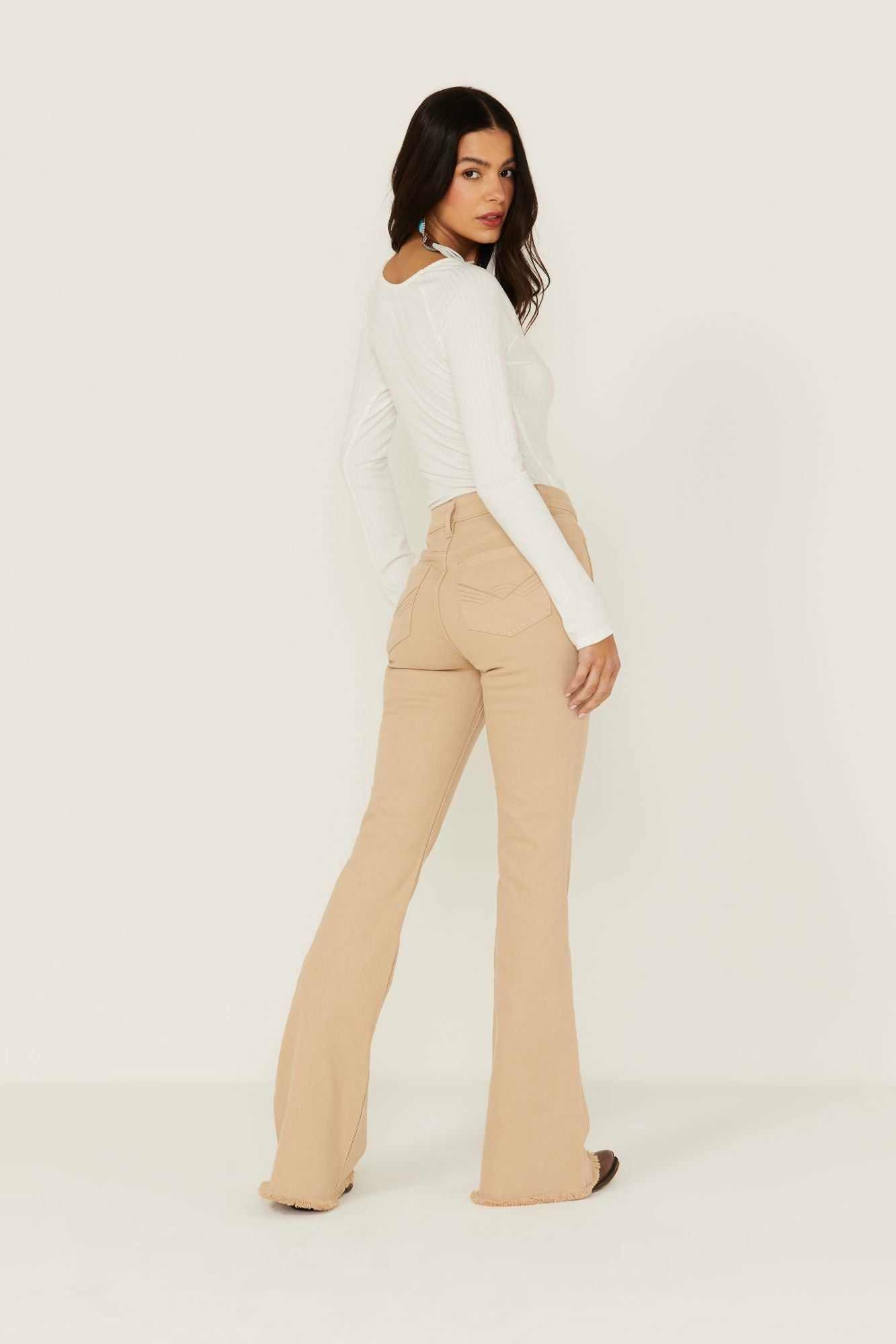 Idyllwind High Risin' Irish Cream Wash Stretch Front Patch Pocket Flare Jeans