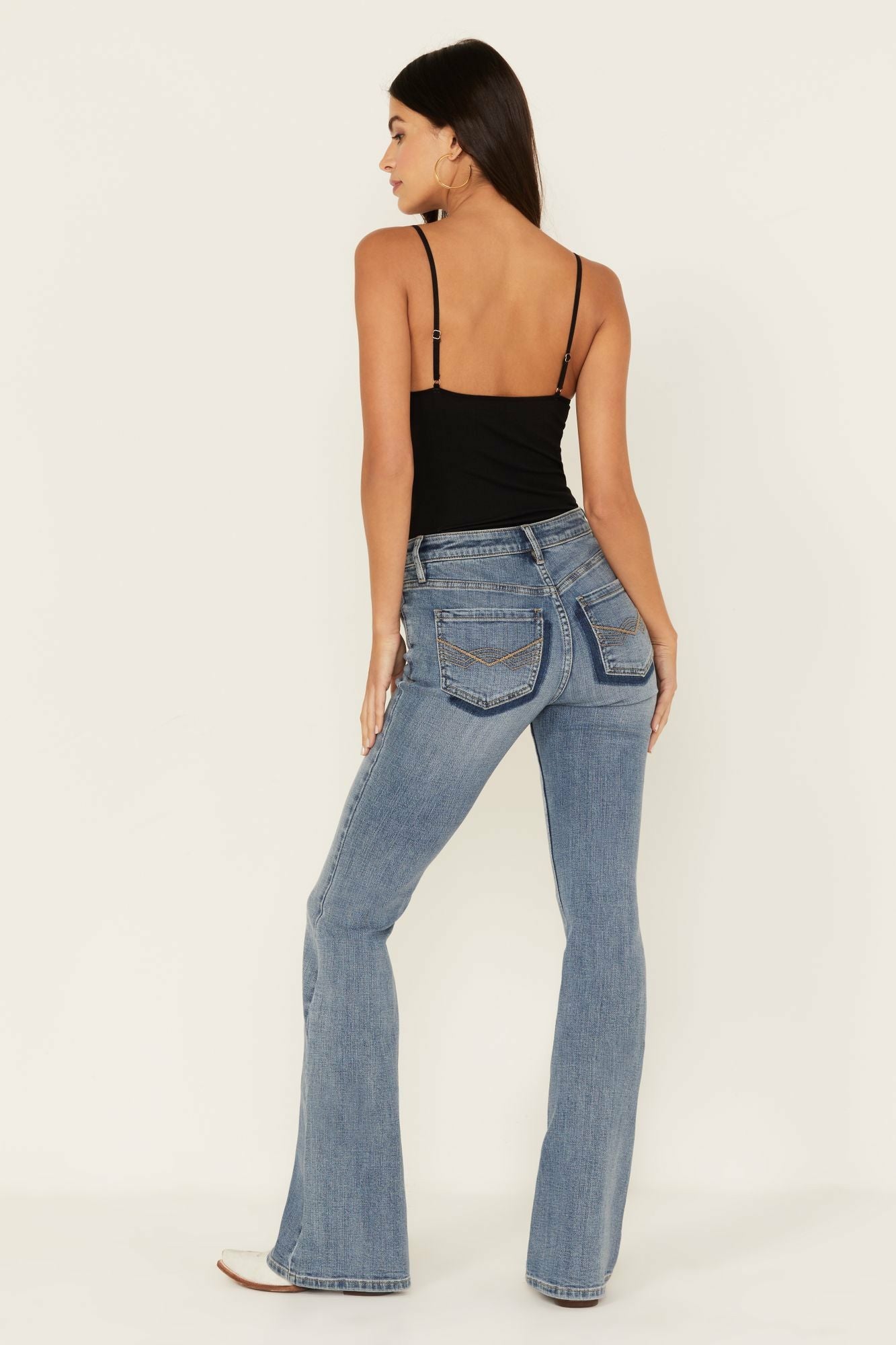 Idyllwind Amalie Light Wash Rebel Mid Rise Bootcut Jeans