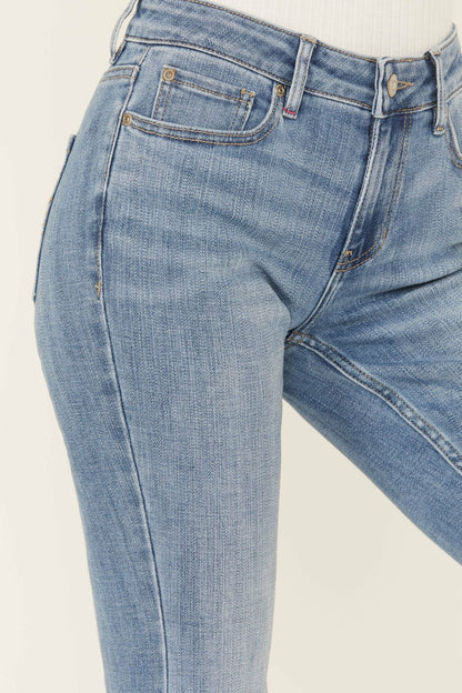 Idyllwind Atwood Light Wash Rebel Mid Rise Stretch Bootcut Jeans