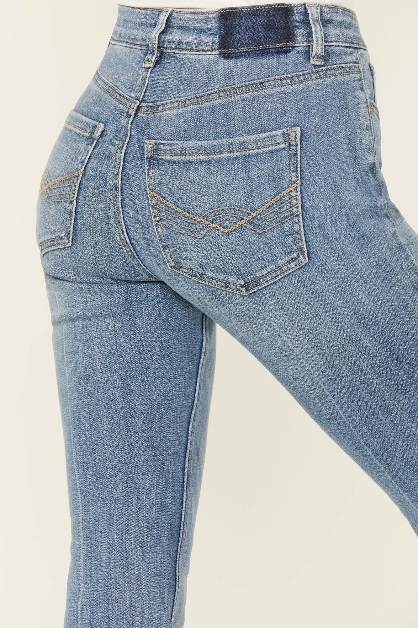 Idyllwind Atwood Light Wash Rebel Mid Rise Stretch Bootcut Jeans