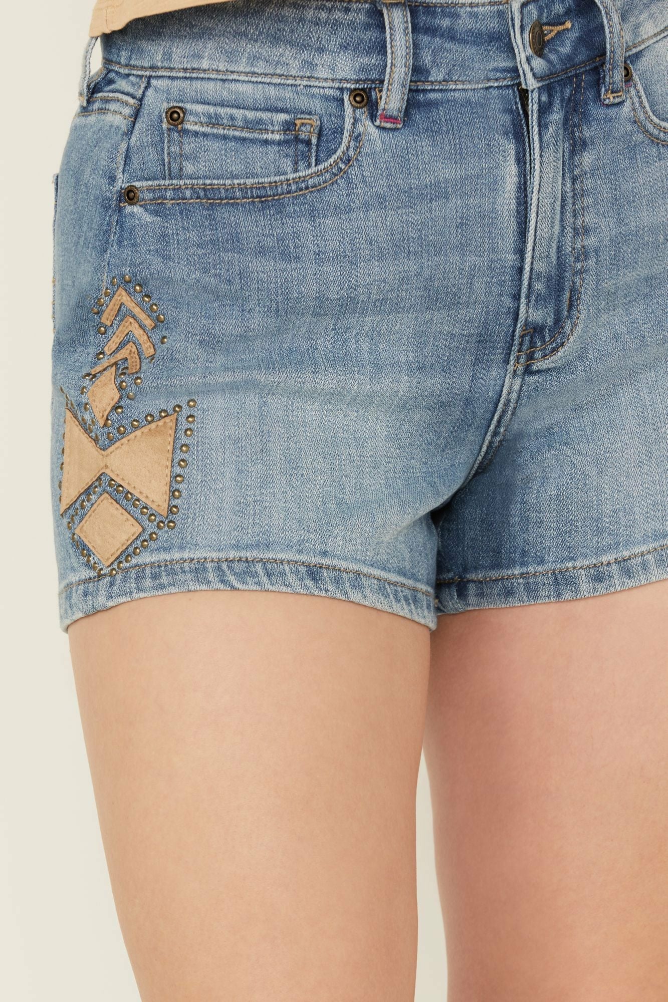 Idyllwind Medium Wash Gypsy High Rise Faux Suede Embellished Comfort Stretch Denim Shorts