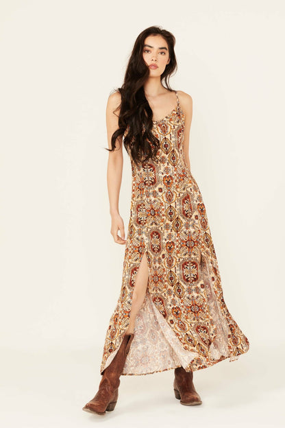 Idyllwind Roxanne Tapestry Print Sleeveless Maxi Dress