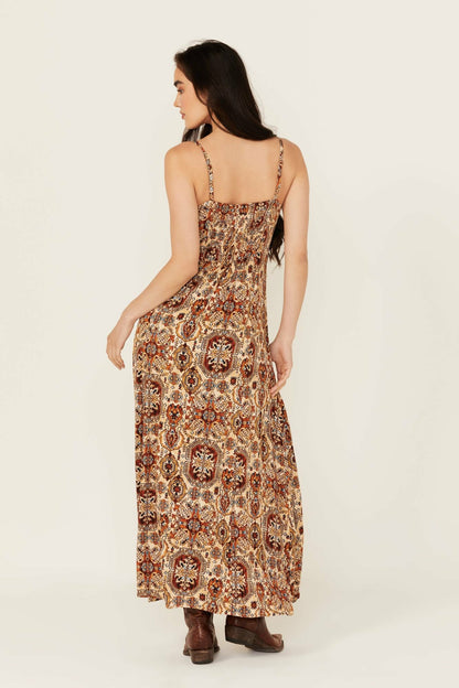 Idyllwind Roxanne Tapestry Print Sleeveless Maxi Dress